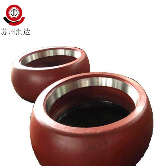 高鉻鑄鐵耐磨輥套生產(chǎn)的難點是什么？